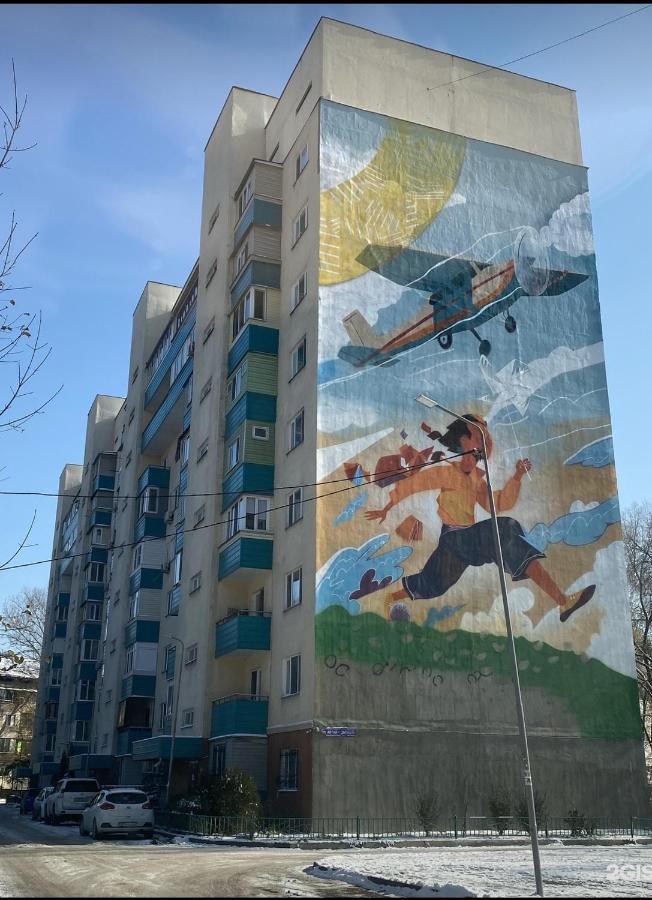 Zhalgin'S Apartments 1 Turksib エクステリア 写真